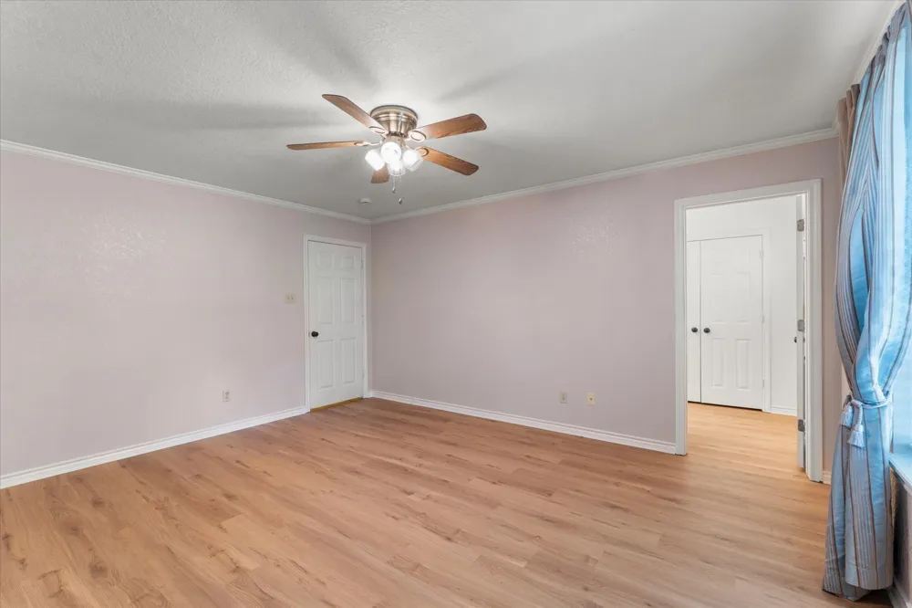116 Meadowood Road Enchanted Oaks, TX 75156