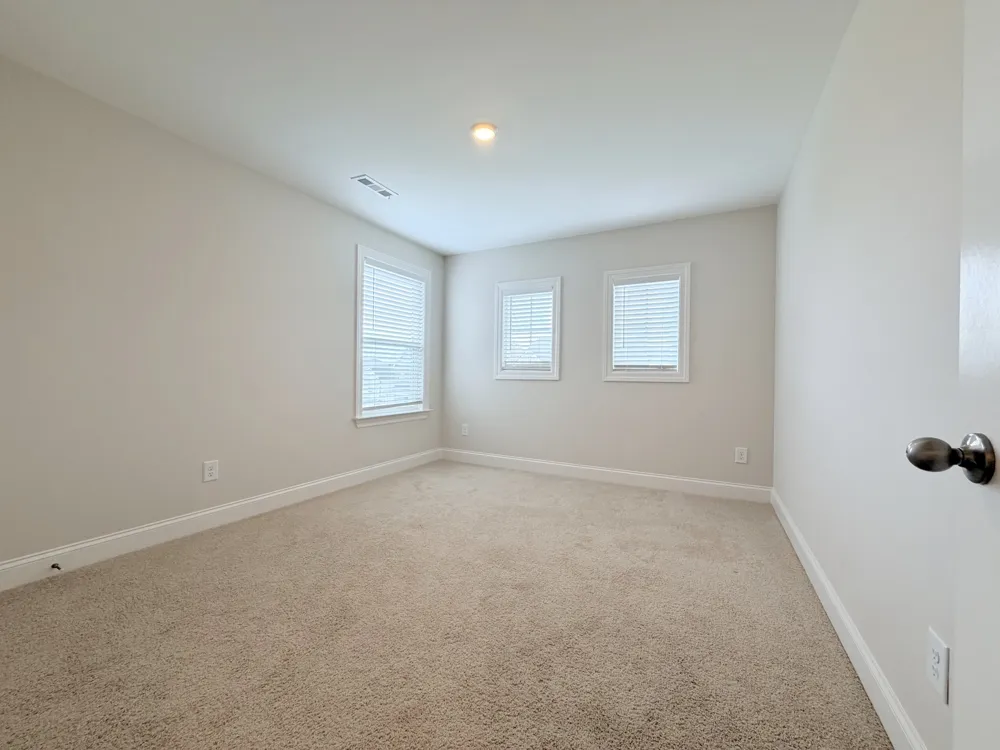 105 Cryer Dr Gallatin, TN 37066