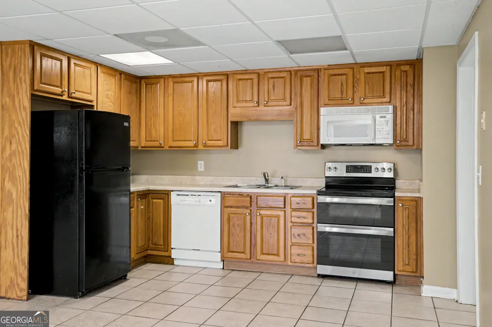 1815 Drew Allen RD Williamson, GA 30292