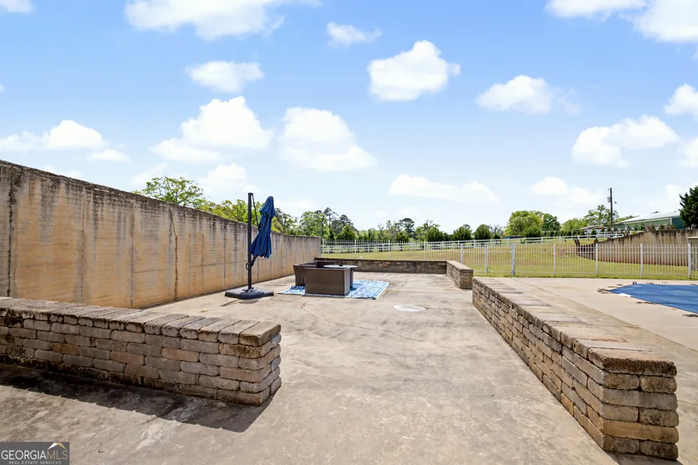 1815 Drew Allen RD Williamson, GA 30292