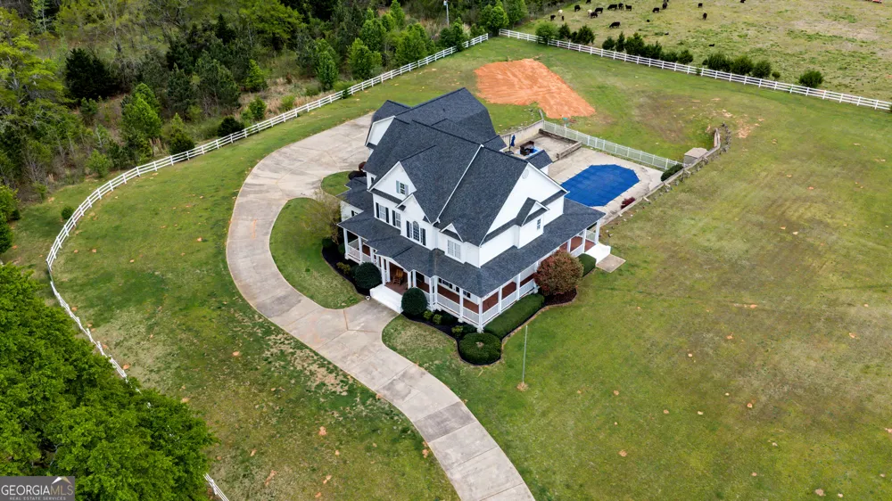 1815 Drew Allen RD Williamson, GA 30292