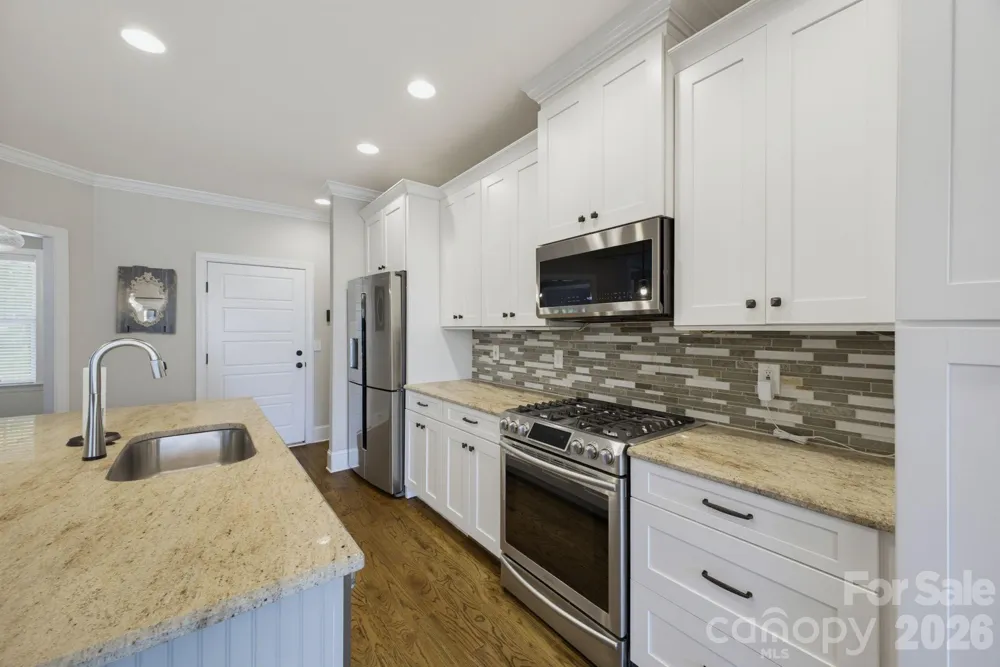 1210 39th Avenue NE Hickory, NC 28601