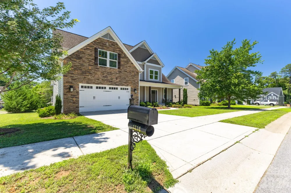 1210 39th Avenue NE Hickory, NC 28601