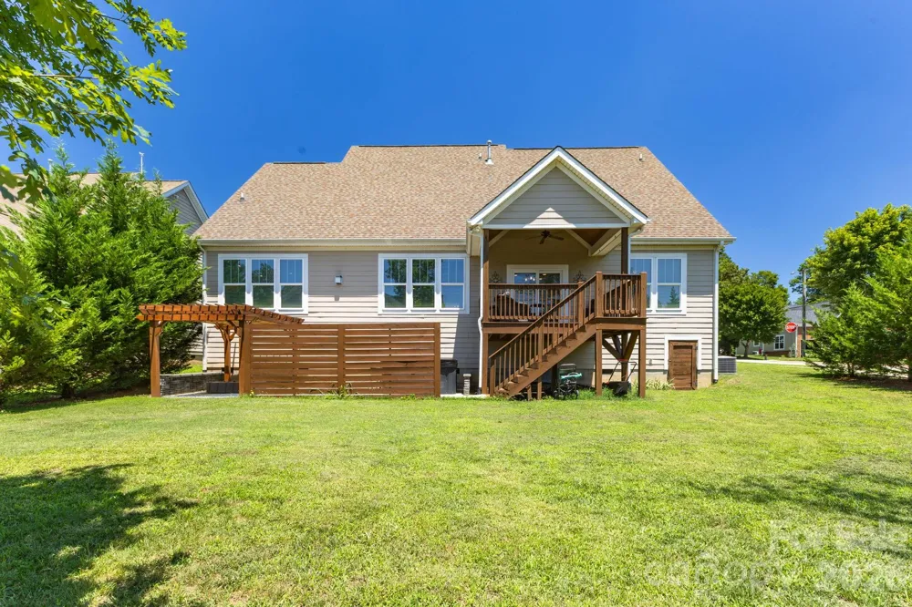 1210 39th Avenue NE Hickory, NC 28601