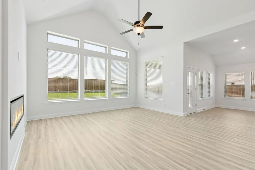 7701 Sheaves Trail Joshua, TX 76058