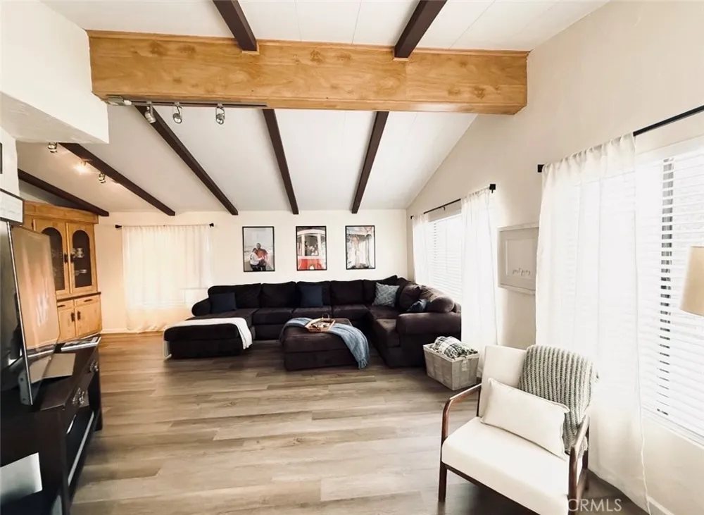 34777 Donald Hemet, CA 92545