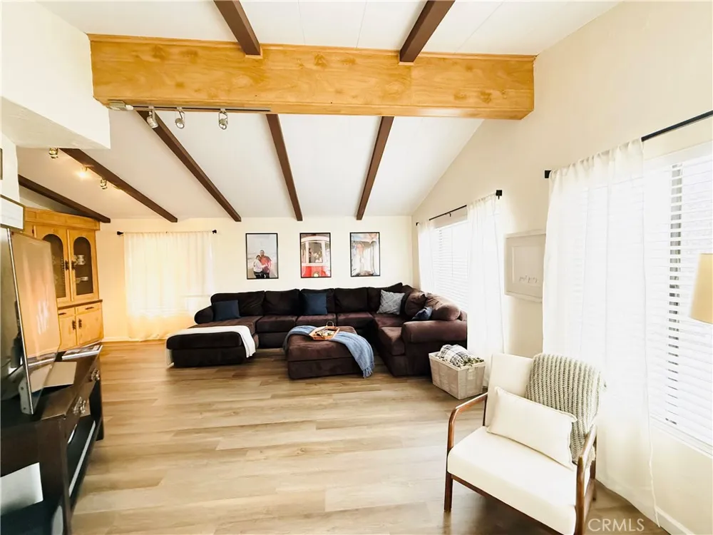 34777 Donald Hemet, CA 92545