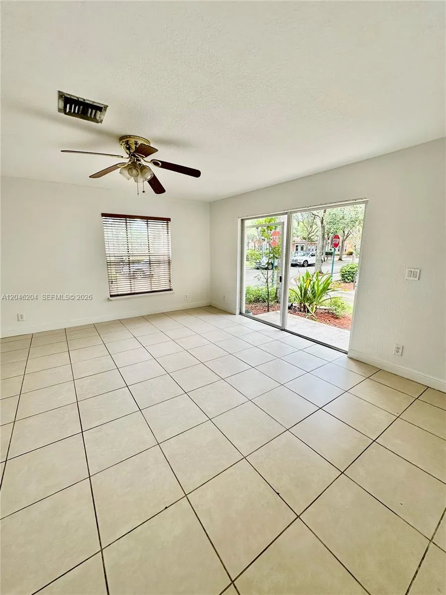 2615 SW 100th Ave #2615 Miramar, FL 33025