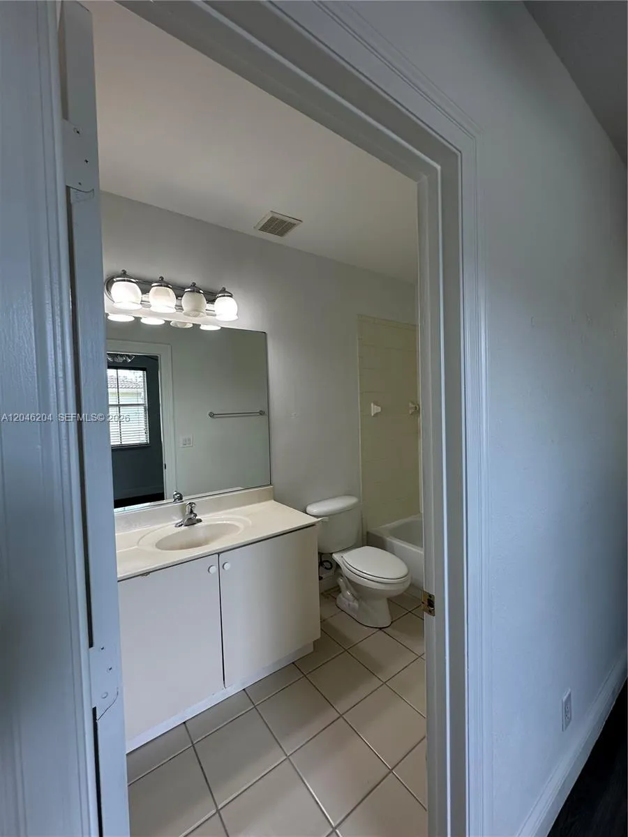 2615 SW 100th Ave #2615 Miramar, FL 33025