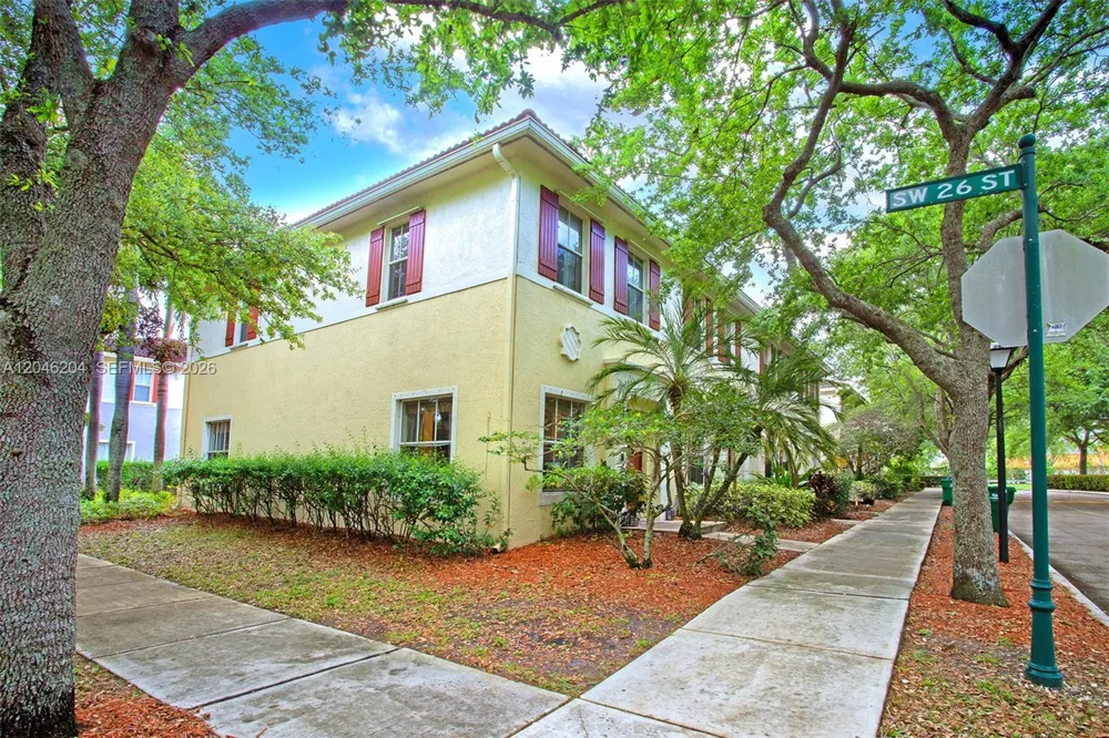 2615 SW 100th Ave #2615 Miramar, FL 33025
