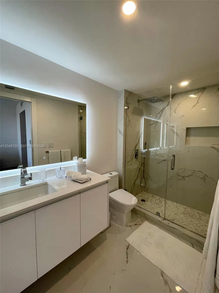 Address Not Shown Key Biscayne, FL 33149