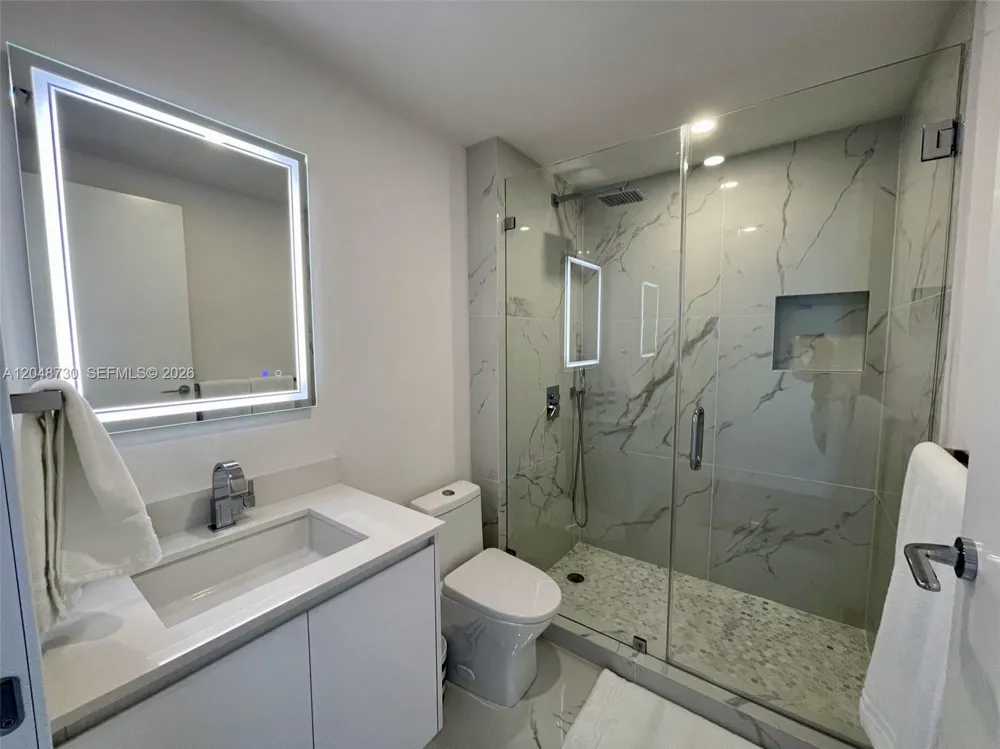 Address Not Shown Key Biscayne, FL 33149