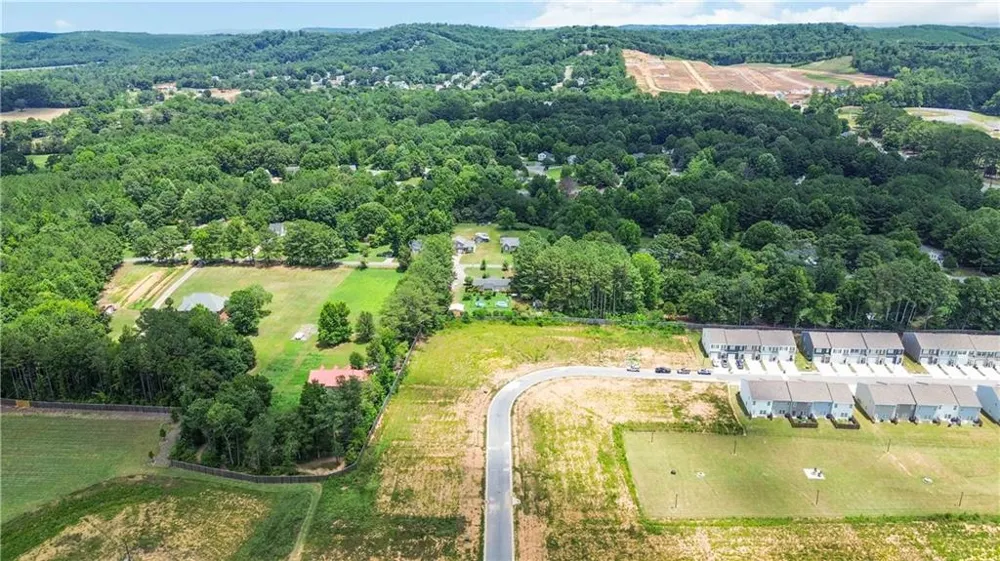 160 Village Green Drive NW Adairsville, GA 30103