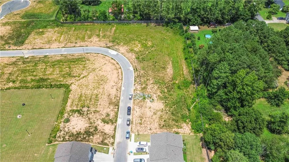 160 Village Green Drive NW Adairsville, GA 30103