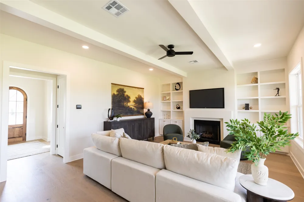 931 Fawn Drive McGregor, TX 76657