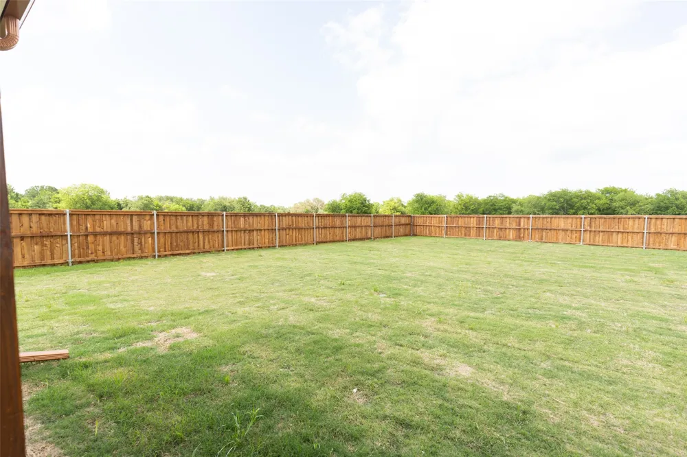 931 Fawn Drive McGregor, TX 76657