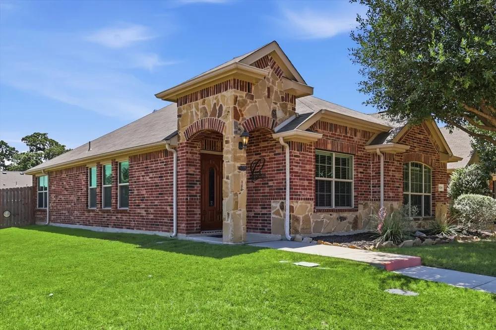 9024 Stewart Street Cross Roads, TX 76227