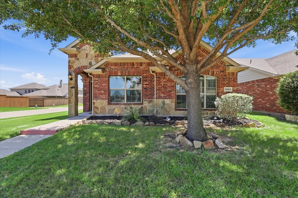 9024 Stewart Street Cross Roads, TX 76227