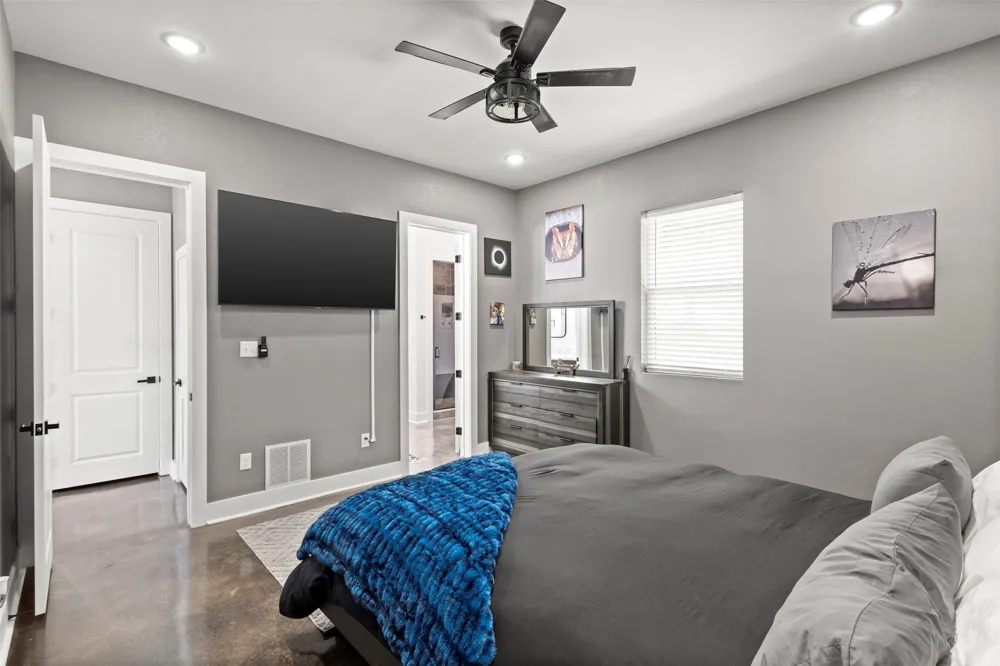 136 Private Road 197 Streetman, TX 75859