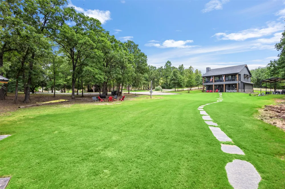 136 Private Road 197 Streetman, TX 75859