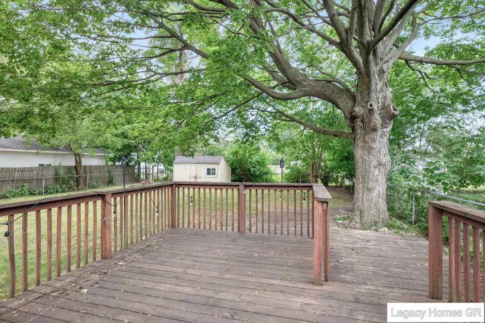 4250 Illinois Avenue SW Wyoming, MI 49509