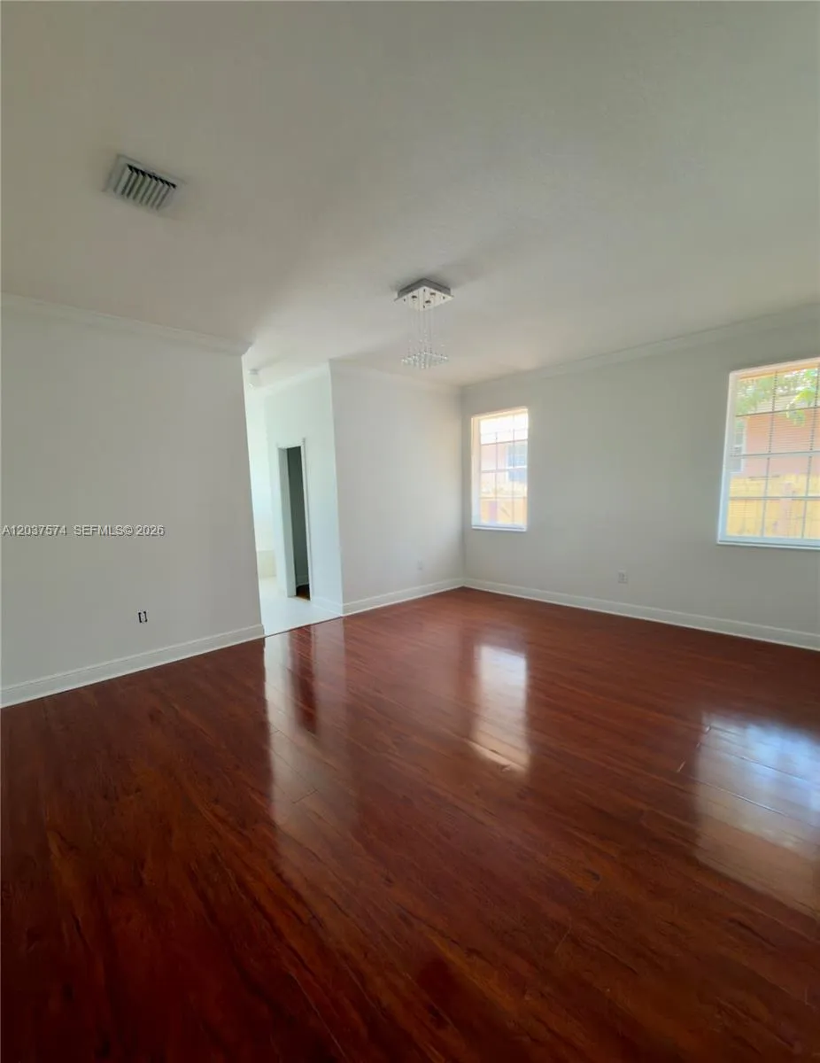 14291 SW 34th St Miami, FL 33175