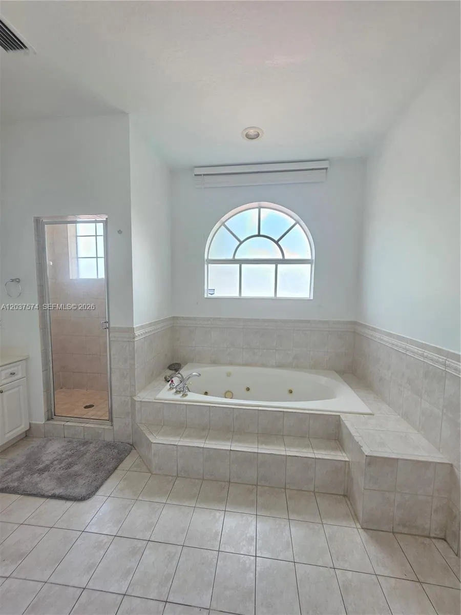 14291 SW 34th St Miami, FL 33175