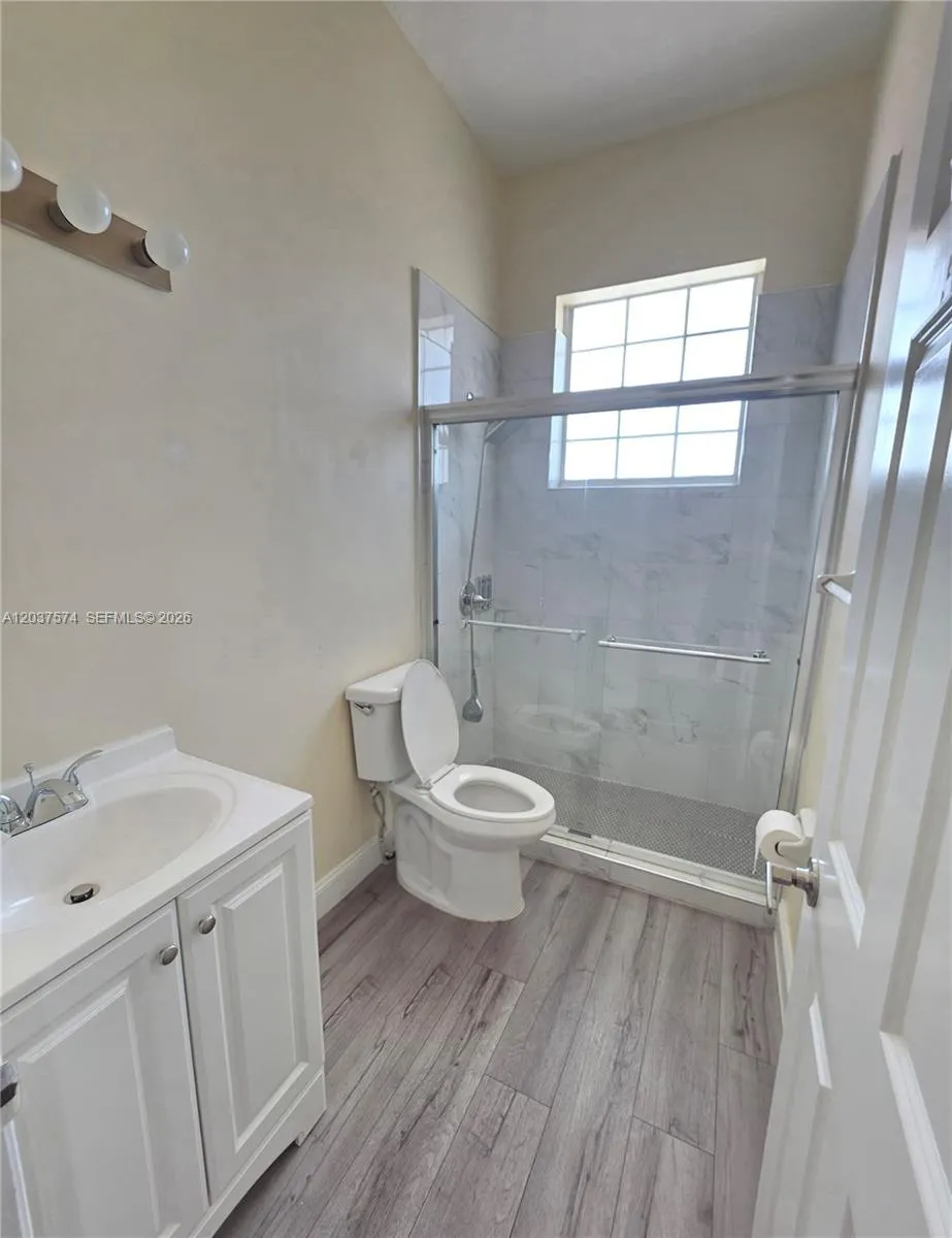 14291 SW 34th St Miami, FL 33175