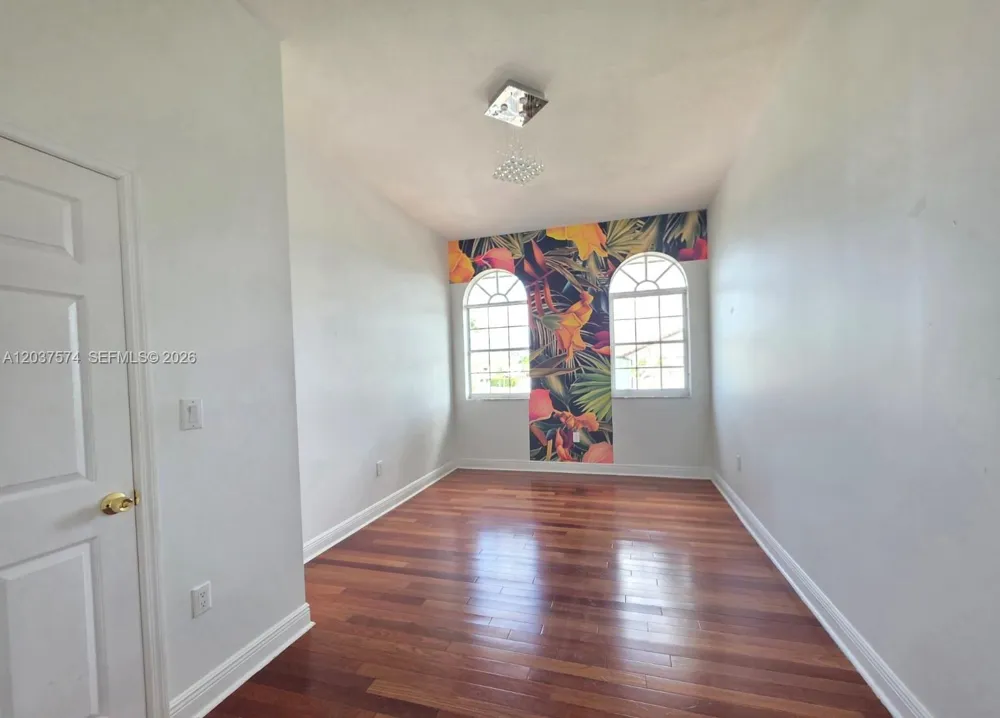 14291 SW 34th St Miami, FL 33175