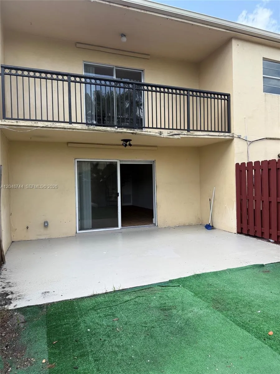 6631 SW 41st Pl #43 Davie, FL 33314