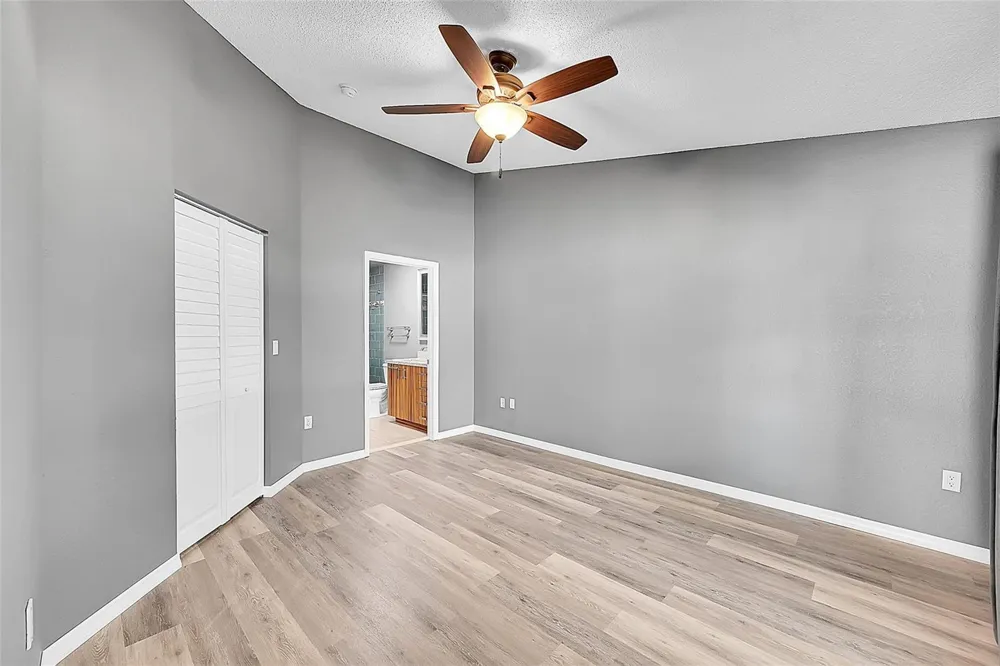 5361 NW 90th Avenue Sunrise, FL 33351