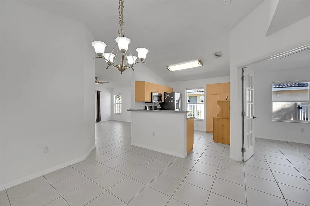 5361 NW 90th Avenue Sunrise, FL 33351