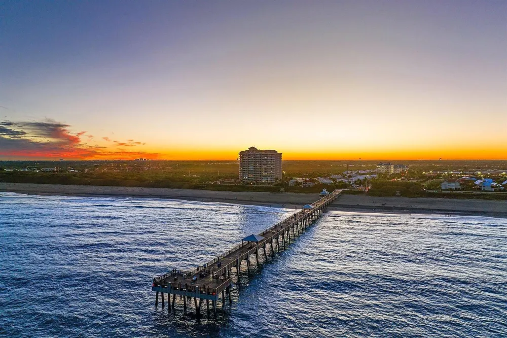 440 Jupiter Lane Juno Beach, FL 33408