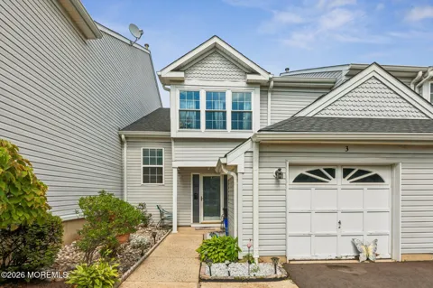 3 Letts Court