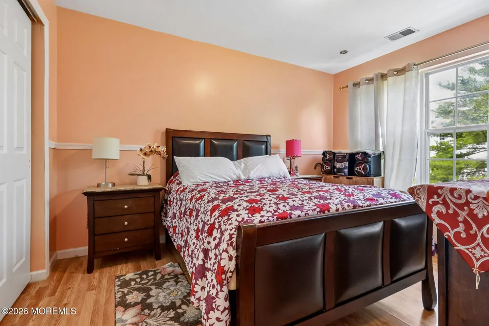 3 Letts Court Sayreville, NJ 08872