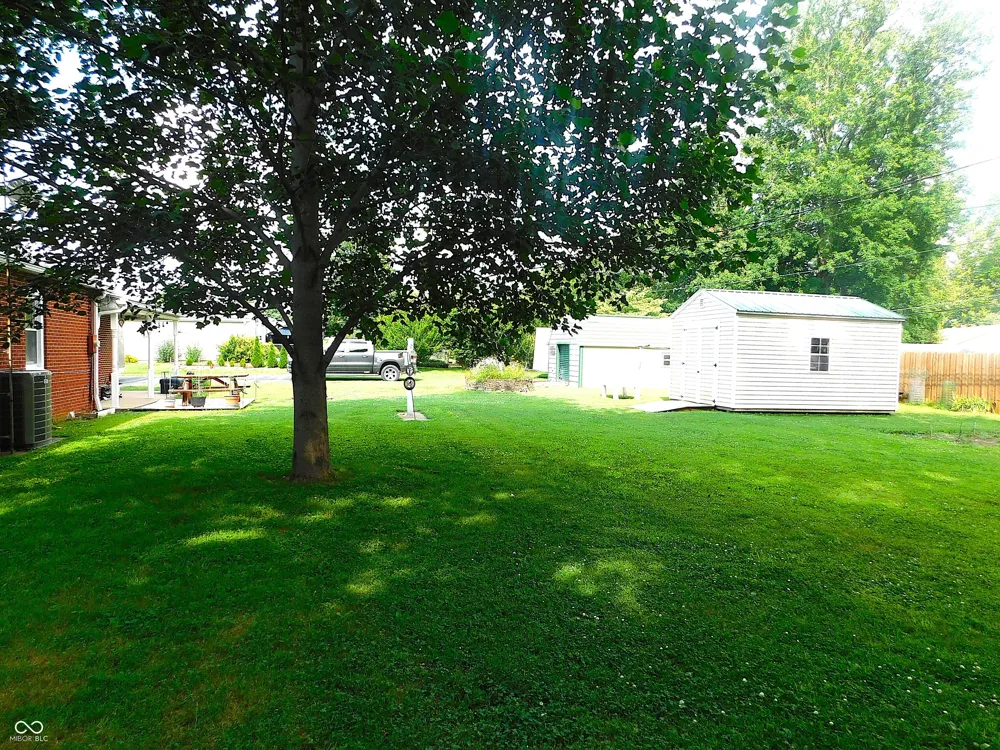 907 E Hillside Drive S Greensburg, IN 47240