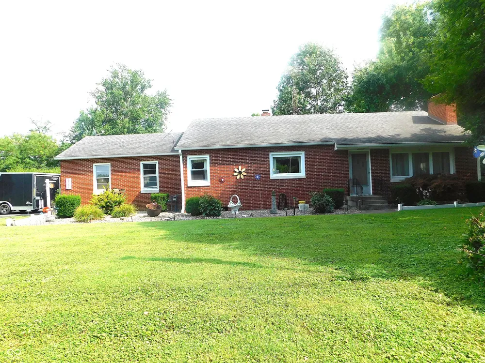 907 E Hillside Drive S Greensburg, IN 47240