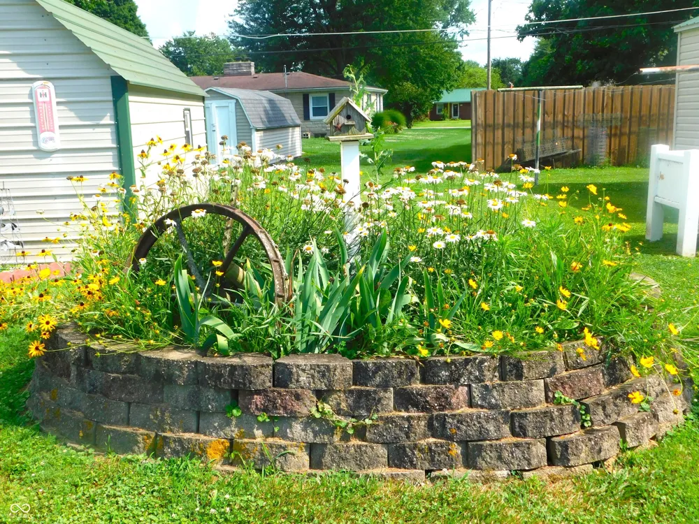 907 E Hillside Drive S Greensburg, IN 47240