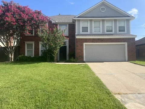 3222 Mapleridge Drive