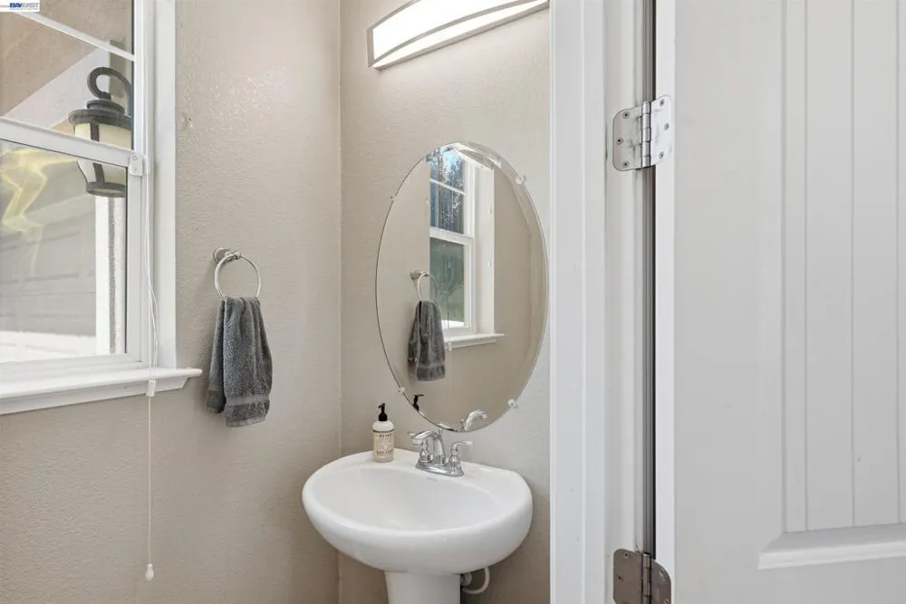146 Halsey Way Pittsburg, CA 94565