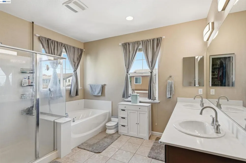 146 Halsey Way Pittsburg, CA 94565