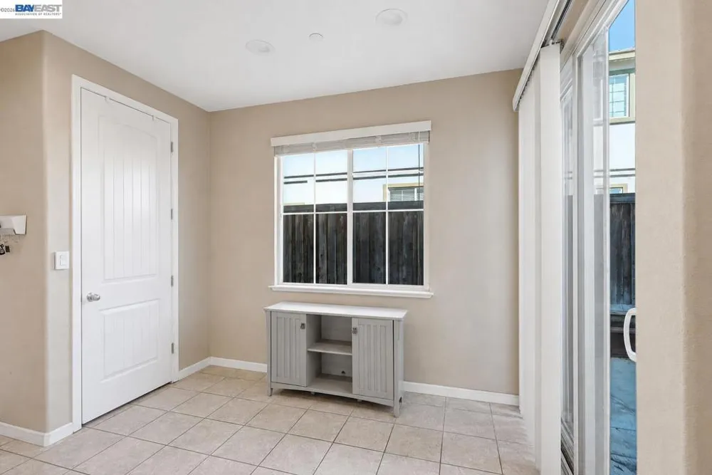 146 Halsey Way Pittsburg, CA 94565