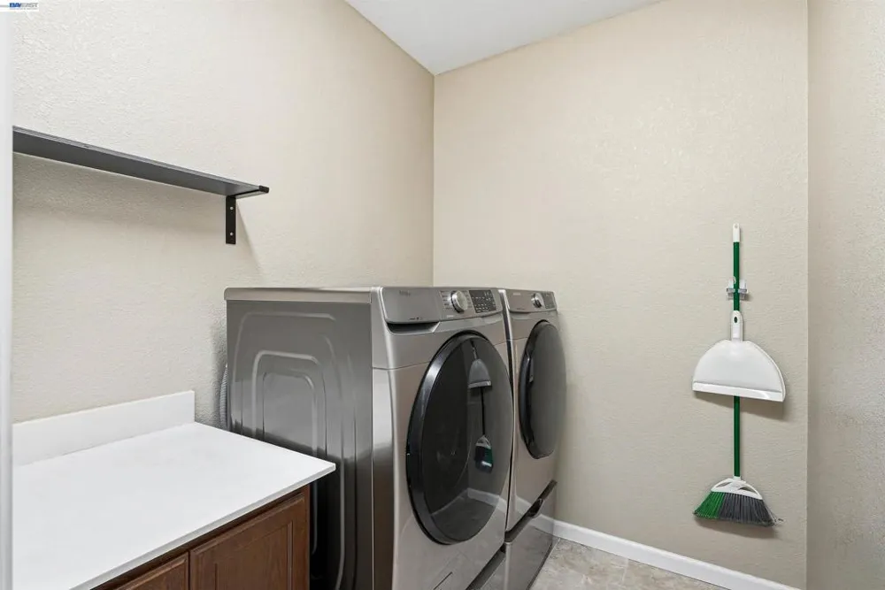 146 Halsey Way Pittsburg, CA 94565