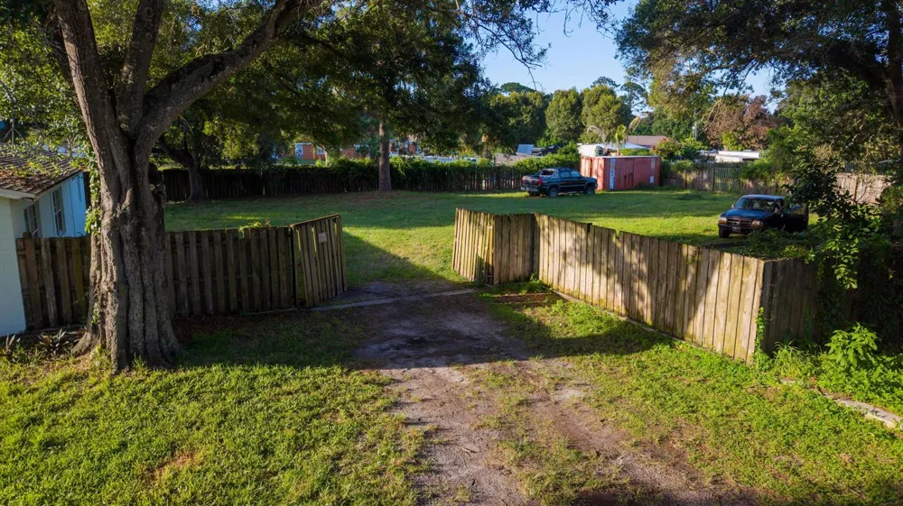 3516 Avenue F Fort Pierce, FL 34947