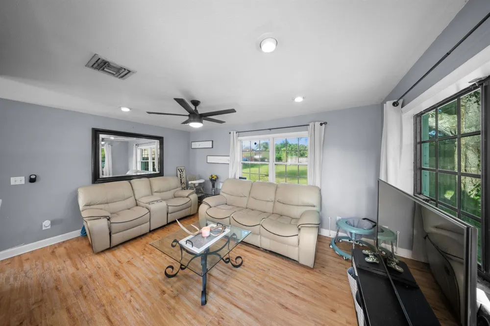 3516 Avenue F Fort Pierce, FL 34947