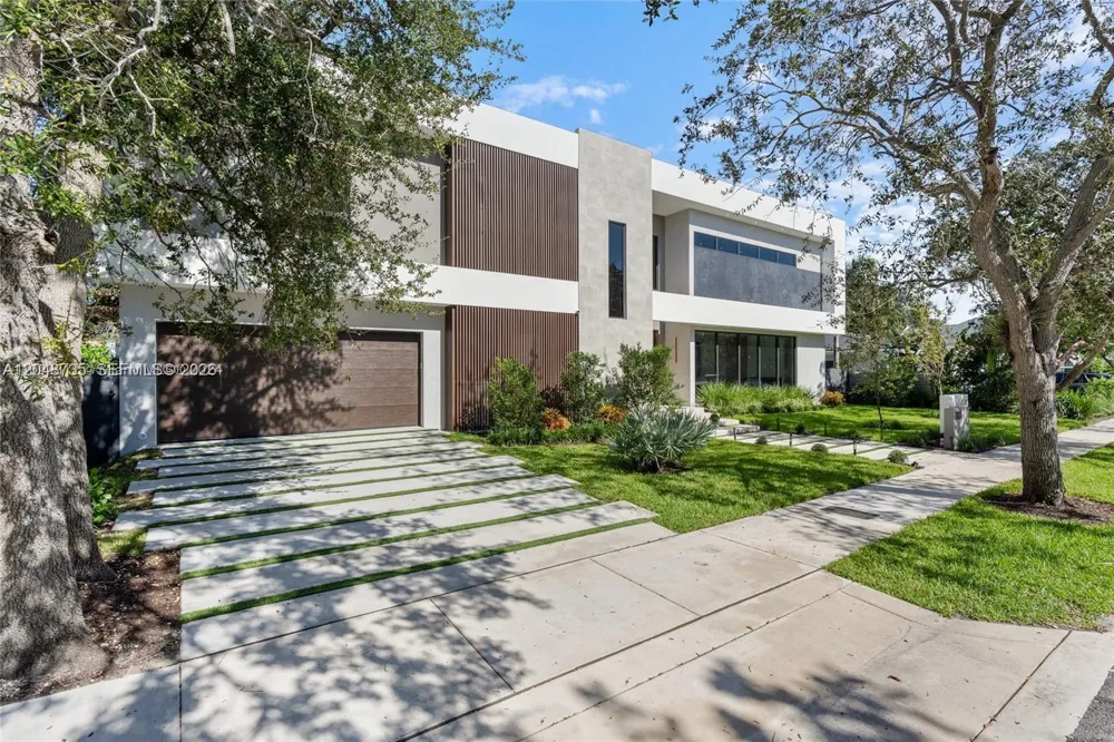 801 SE 11th Ct Fort Lauderdale, FL 33316