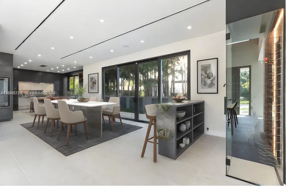 801 SE 11th Ct Fort Lauderdale, FL 33316