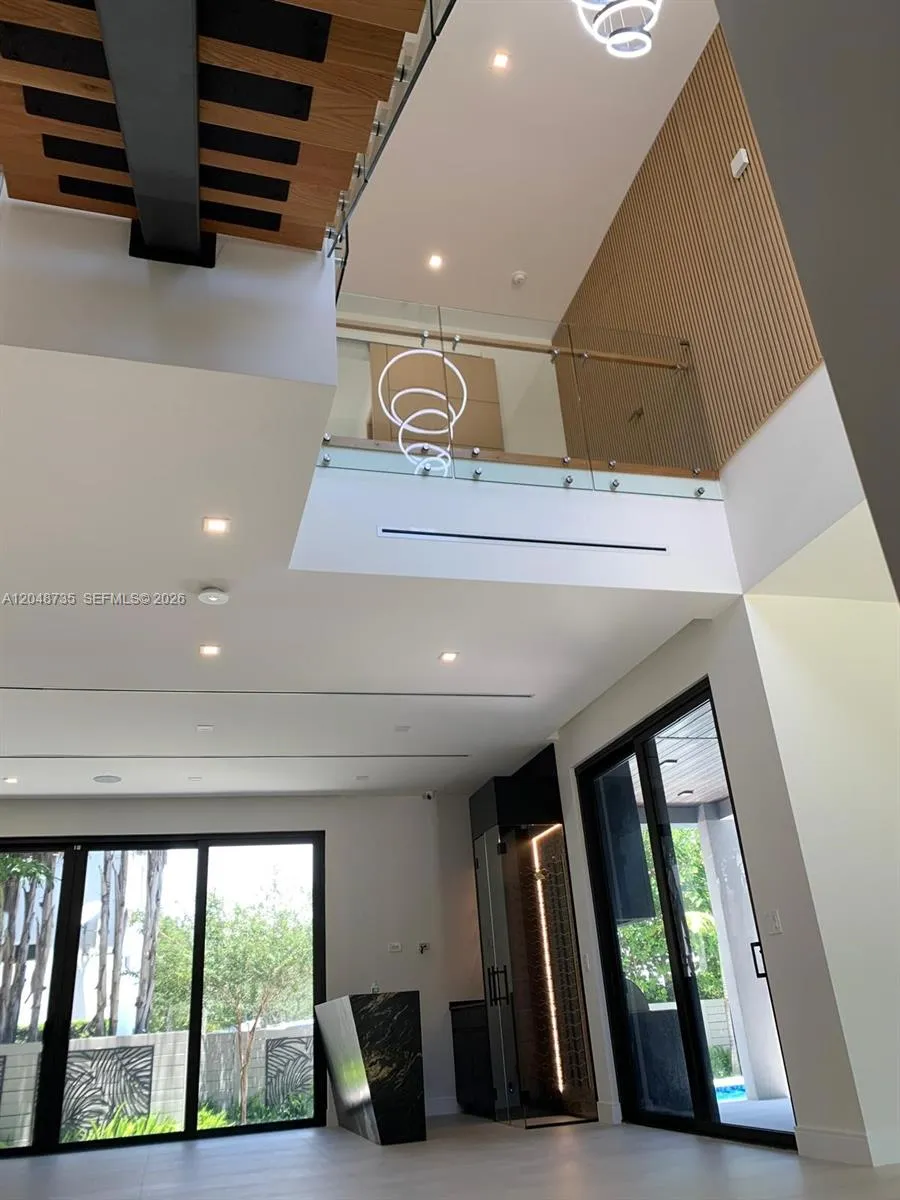 801 SE 11th Ct Fort Lauderdale, FL 33316