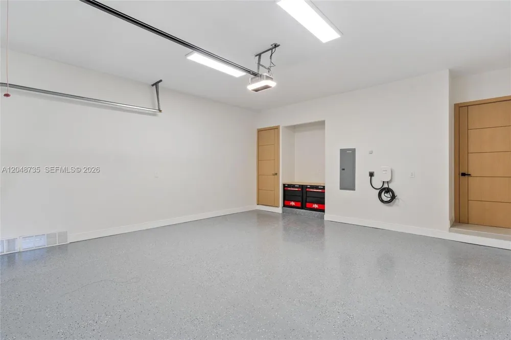801 SE 11th Ct Fort Lauderdale, FL 33316