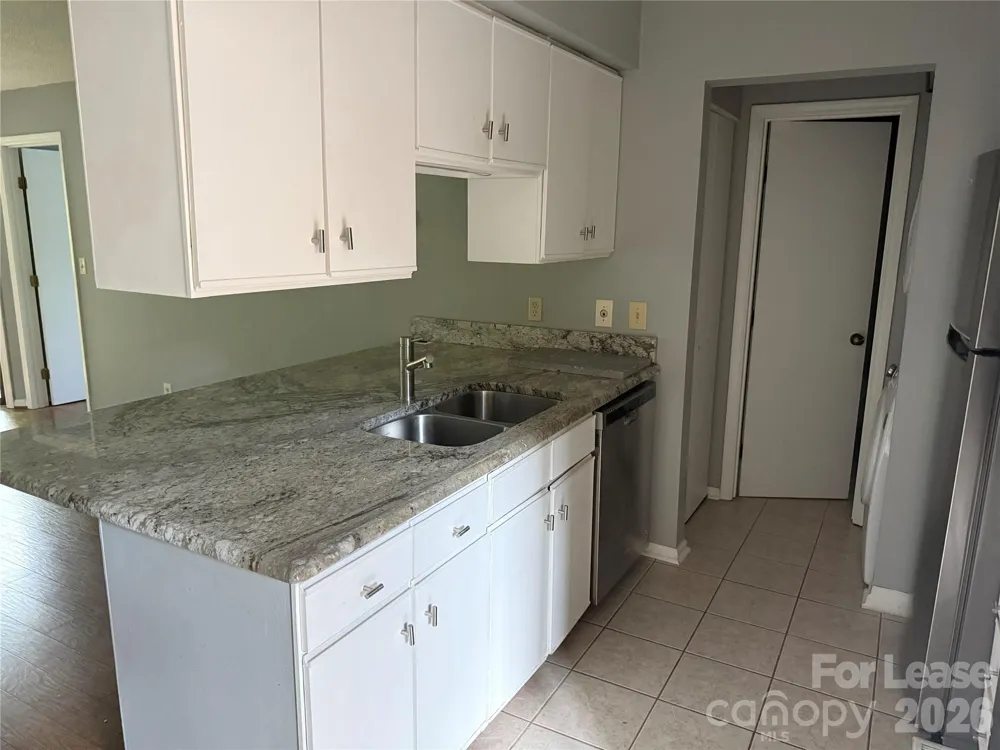 1420 11th Street Drive NW Hickory, NC 28601